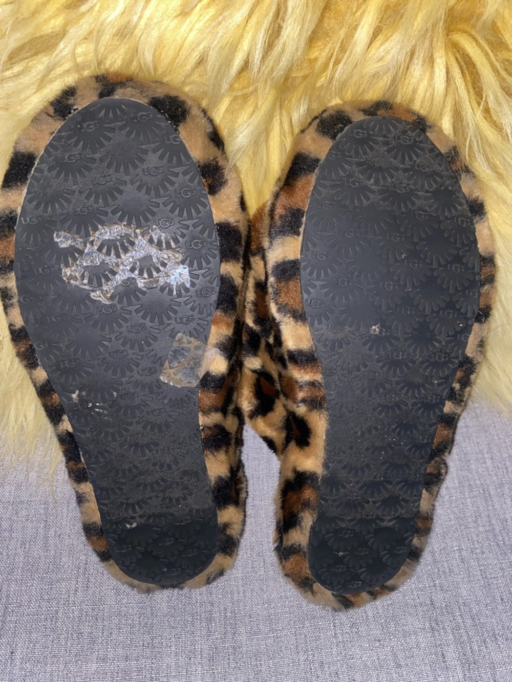 UGG Fluff Yeah Leopard Print Slide Sandals - Picture 7 of 8